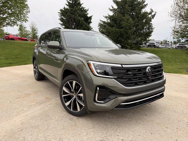 new 2026 Volkswagen Atlas car, priced at $57,738