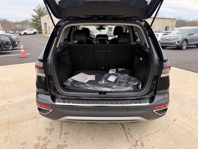 new 2026 Volkswagen Taos car, priced at $34,257