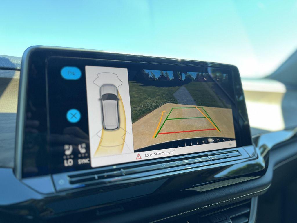 new 2026 Volkswagen Atlas car, priced at $50,665