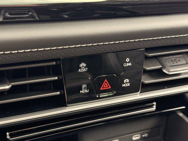 new 2026 Volkswagen Atlas car, priced at $45,476