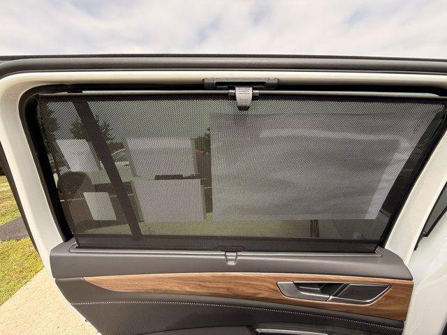 new 2026 Volkswagen Atlas car, priced at $45,476