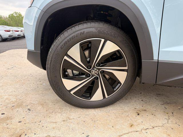 new 2026 Volkswagen Taos car, priced at $35,292