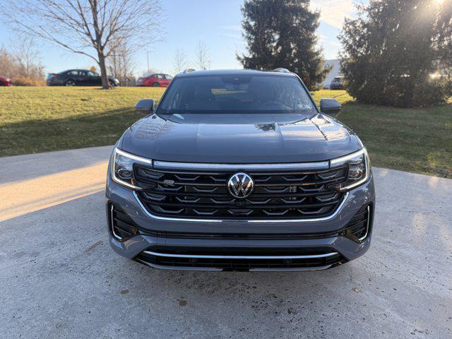 new 2026 Volkswagen Atlas Cross Sport car, priced at $54,946