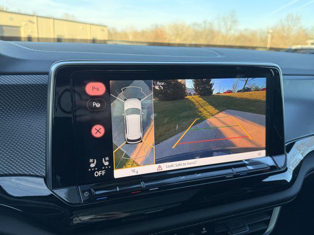 new 2026 Volkswagen Atlas Cross Sport car, priced at $54,946