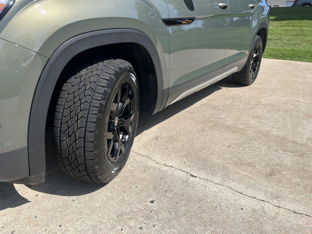 used 2024 Volkswagen Atlas car, priced at $34,443