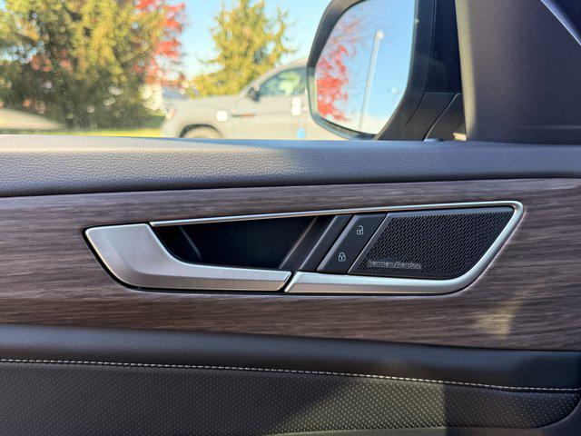 new 2026 Volkswagen Atlas car, priced at $55,331