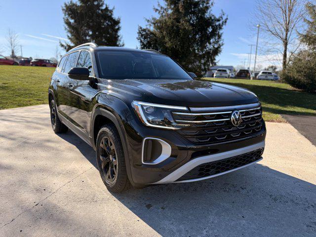 new 2026 Volkswagen Atlas car, priced at $51,118
