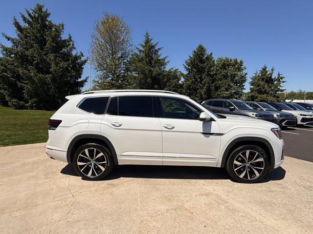 used 2024 Volkswagen Atlas car, priced at $39,990
