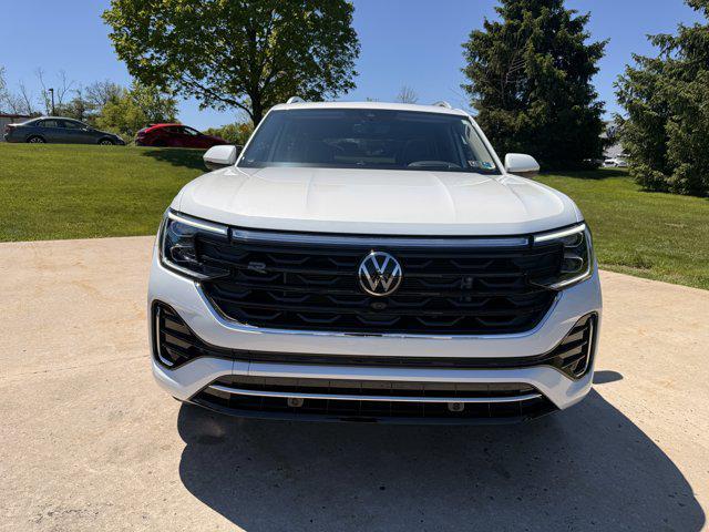 used 2024 Volkswagen Atlas car, priced at $39,990