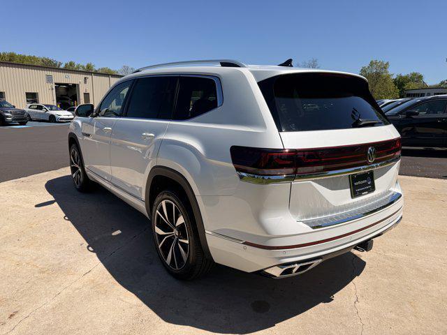used 2024 Volkswagen Atlas car, priced at $39,990