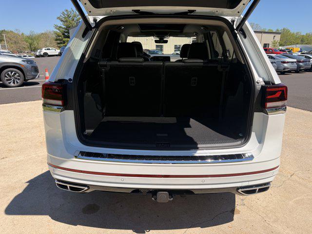 used 2024 Volkswagen Atlas car, priced at $39,990