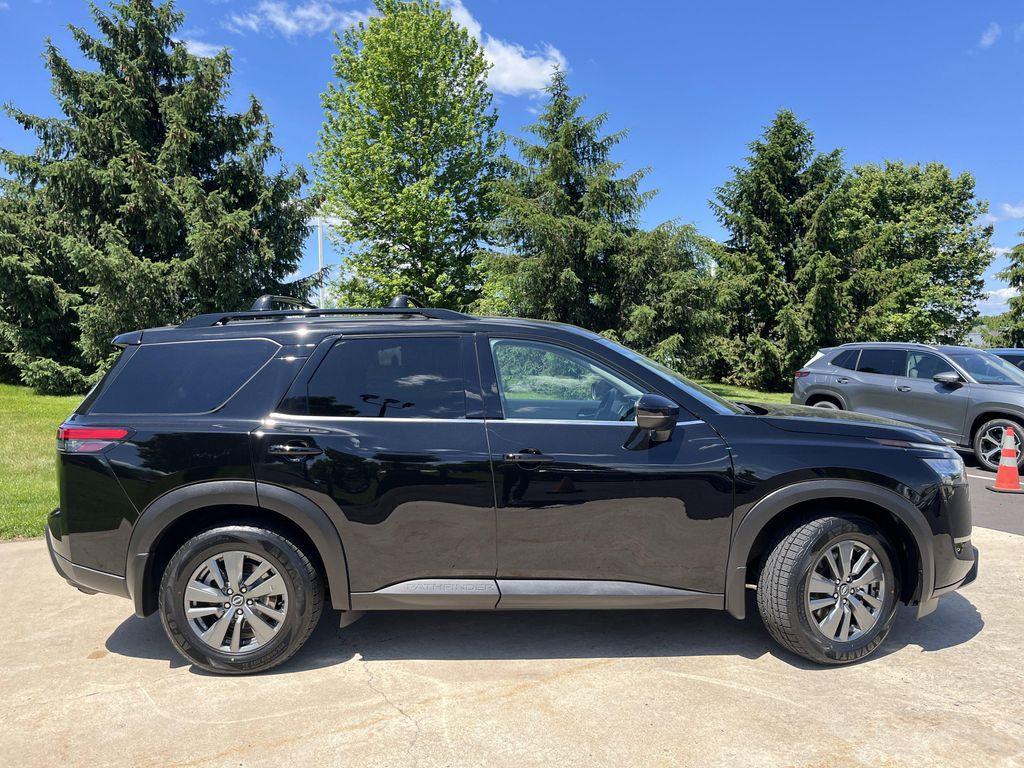 used 2022 Nissan Pathfinder car, priced at $28,395