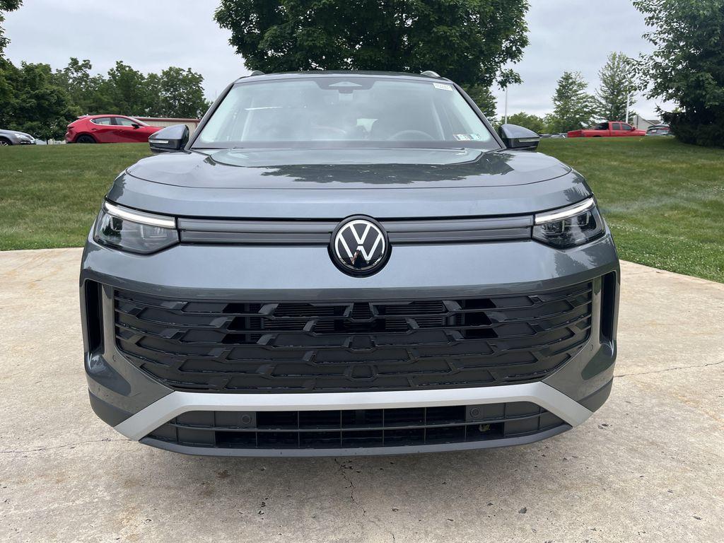 new 2026 Volkswagen Tiguan car, priced at $38,187