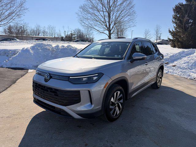 used 2025 Volkswagen Tiguan car, priced at $28,771