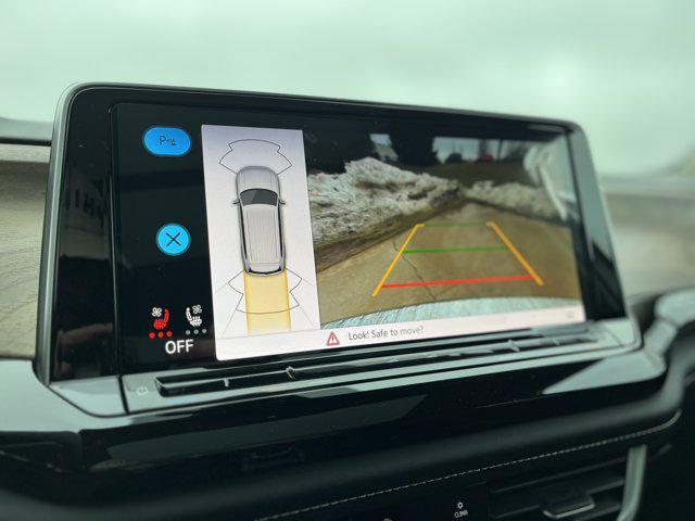 new 2026 Volkswagen Atlas car, priced at $49,580