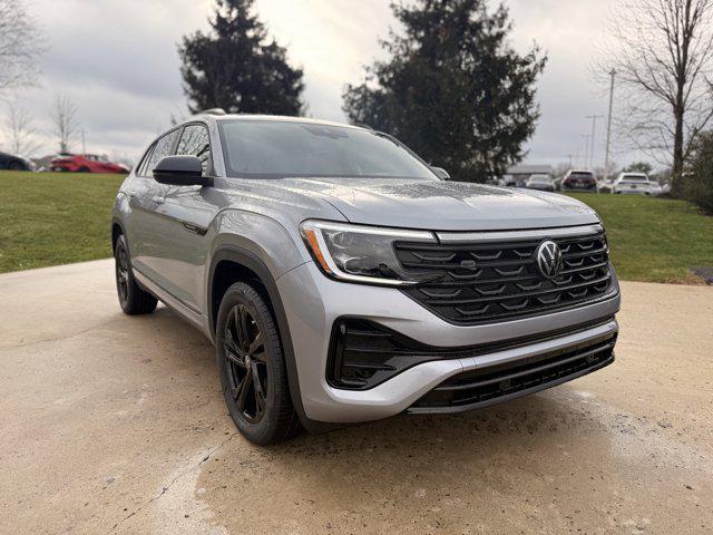 new 2026 Volkswagen Atlas Cross Sport car, priced at $53,421
