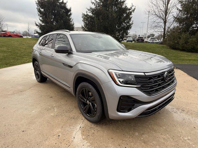 new 2026 Volkswagen Atlas Cross Sport car, priced at $53,421