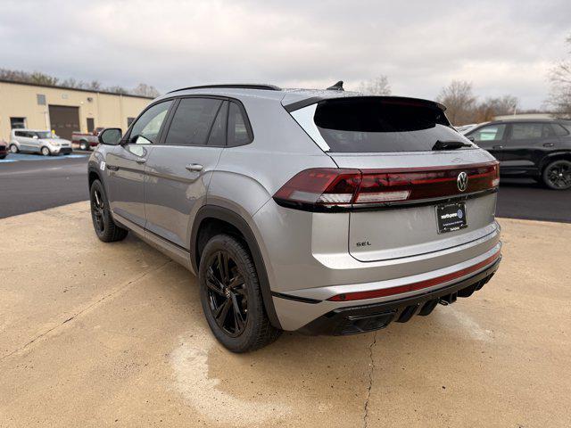 new 2026 Volkswagen Atlas Cross Sport car, priced at $53,421