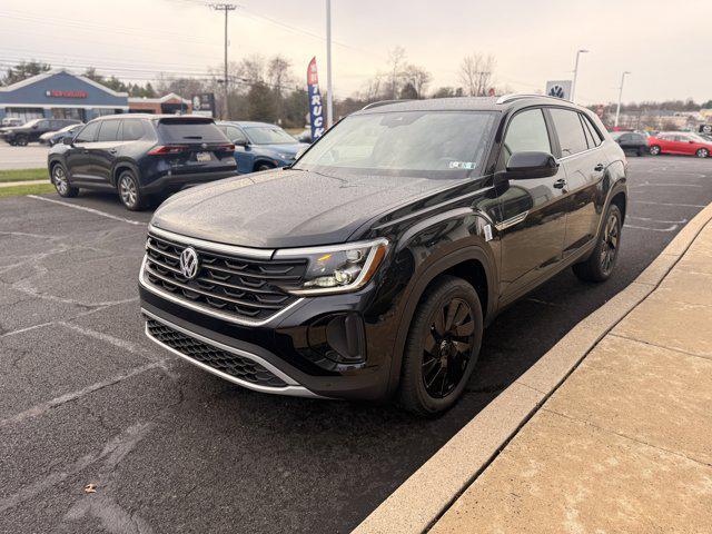 new 2026 Volkswagen Atlas Cross Sport car, priced at $48,922