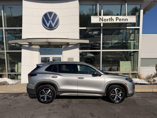 used 2025 Volkswagen Tiguan car, priced at $31,896