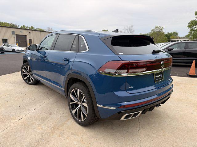 new 2026 Volkswagen Atlas Cross Sport car, priced at $56,238