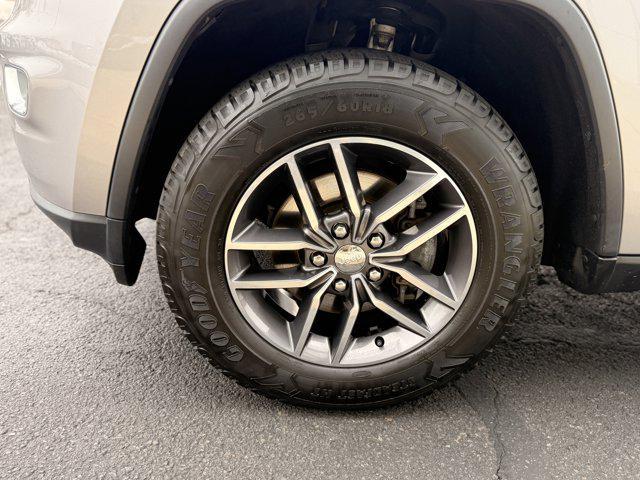 used 2018 Jeep Grand Cherokee car, priced at $14,367