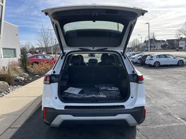 new 2026 Volkswagen Tiguan car, priced at $38,897