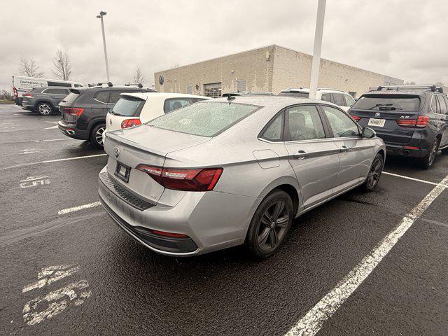 used 2023 Volkswagen Jetta car