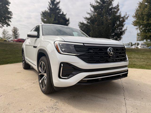 new 2026 Volkswagen Atlas car, priced at $56,366