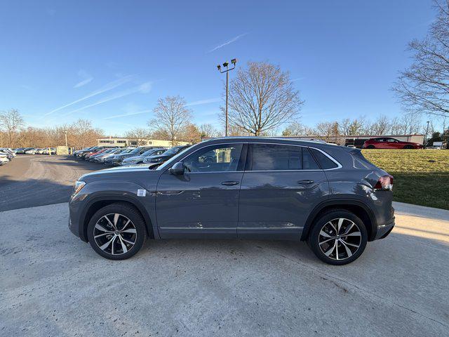 new 2026 Volkswagen Atlas Cross Sport car, priced at $56,693