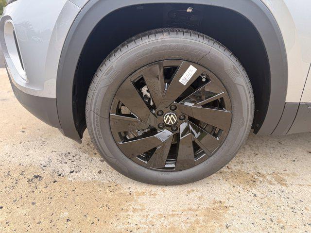 new 2026 Volkswagen Atlas car, priced at $44,449