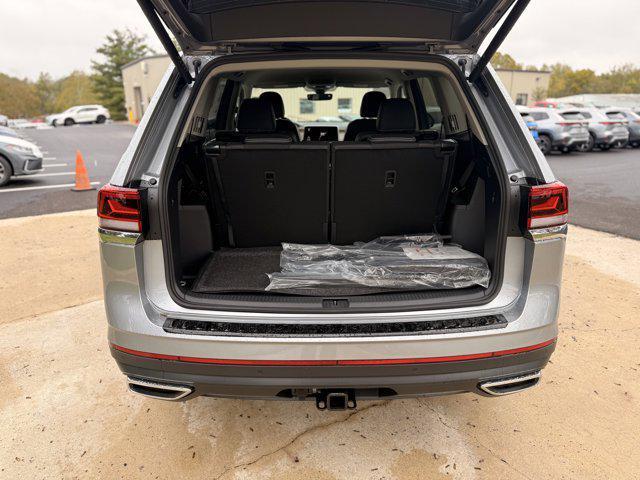 new 2026 Volkswagen Atlas car, priced at $44,449