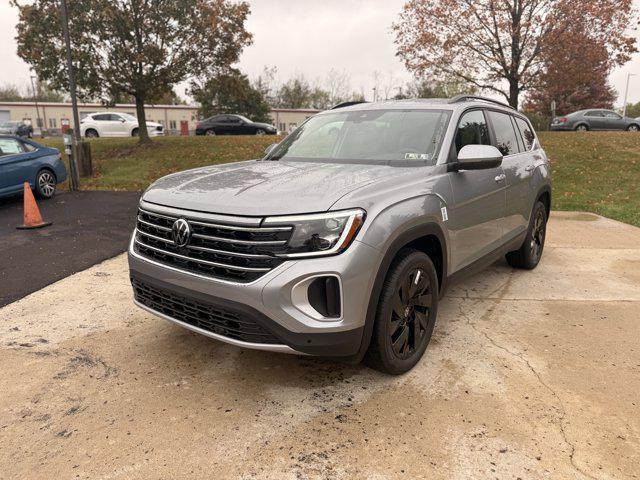new 2026 Volkswagen Atlas car, priced at $44,449