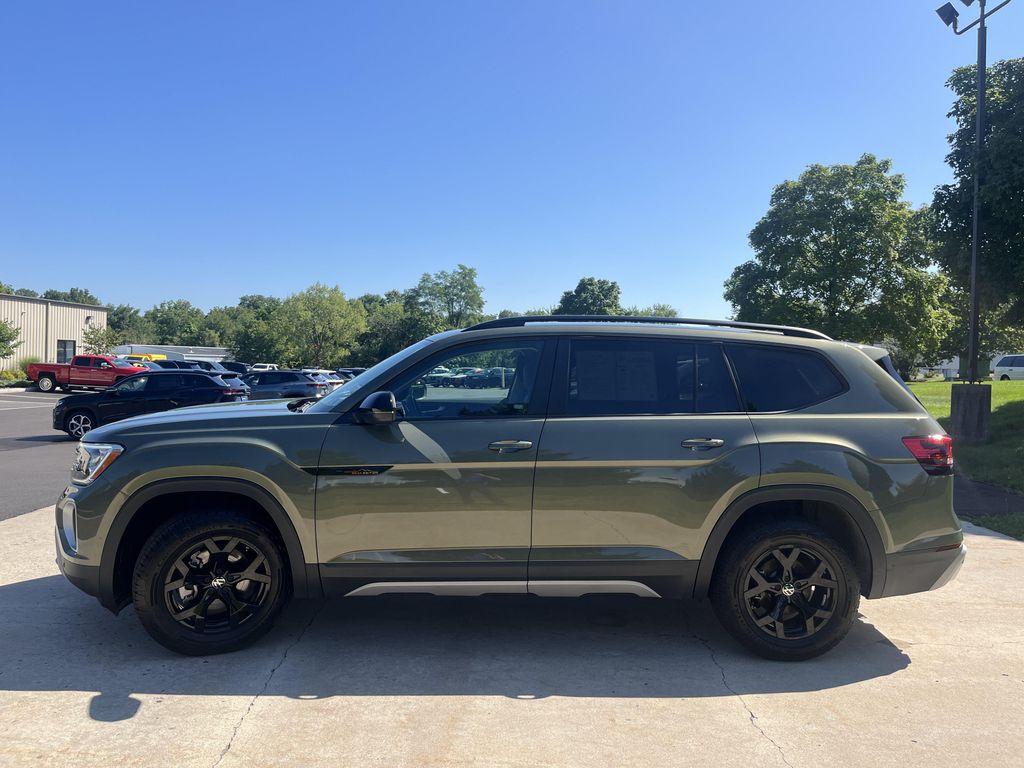 used 2025 Volkswagen Atlas car, priced at $41,053