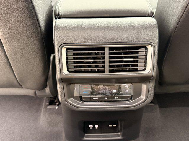 new 2026 Volkswagen Atlas car, priced at $45,380