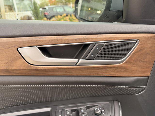 new 2026 Volkswagen Atlas car, priced at $45,380