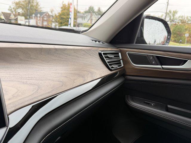 new 2026 Volkswagen Atlas car, priced at $45,380