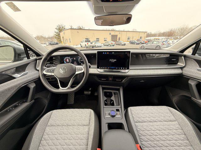 used 2025 Volkswagen Tiguan car, priced at $27,995