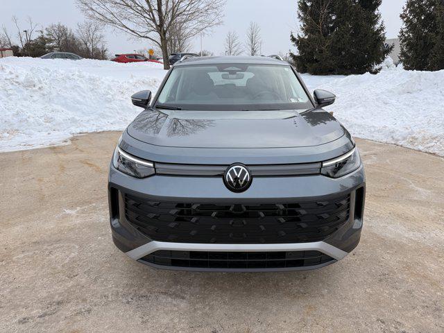used 2025 Volkswagen Tiguan car, priced at $27,995