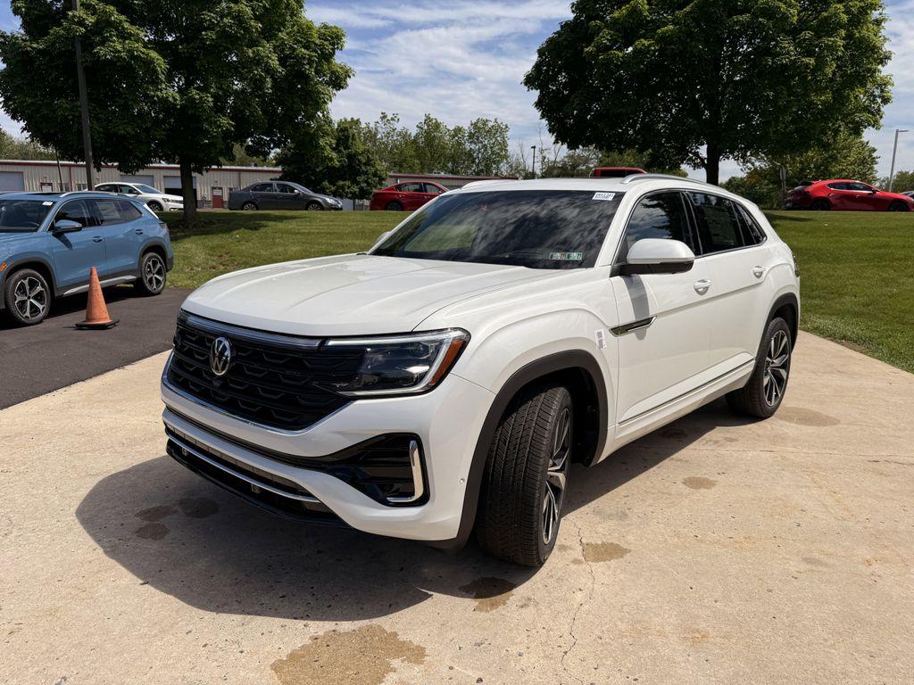 new 2026 Volkswagen Atlas Cross Sport car, priced at $55,227