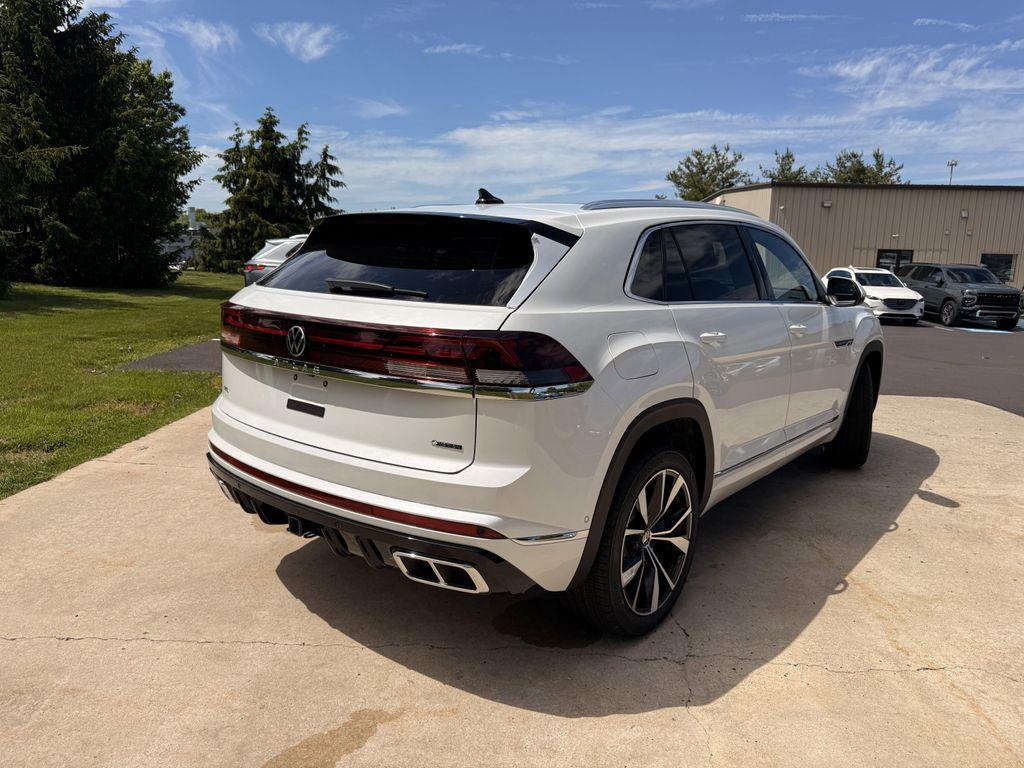 new 2026 Volkswagen Atlas Cross Sport car, priced at $55,227