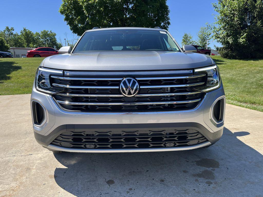 new 2026 Volkswagen Atlas car, priced at $47,853