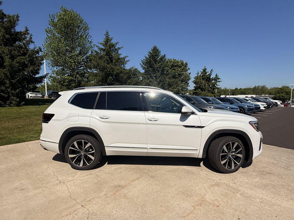 new 2026 Volkswagen Atlas car, priced at $56,204