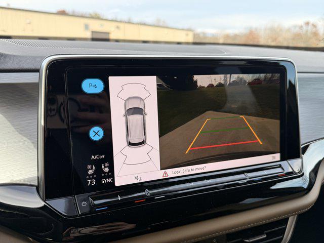 new 2026 Volkswagen Atlas Cross Sport car, priced at $46,951