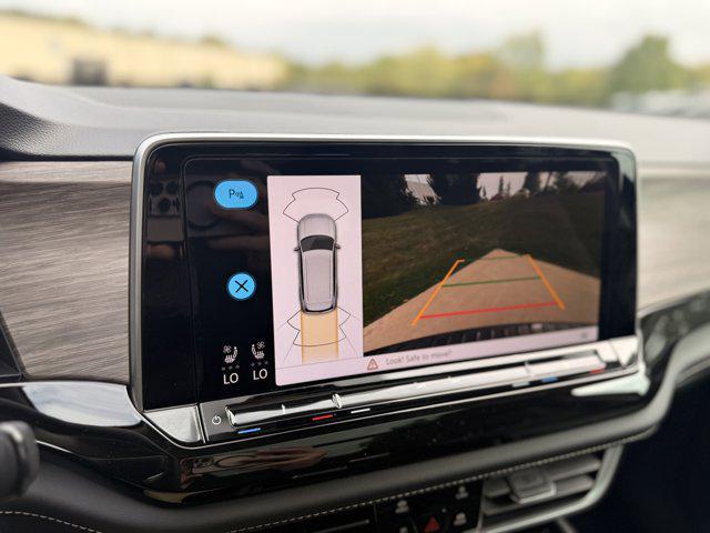 new 2026 Volkswagen Atlas car, priced at $50,486