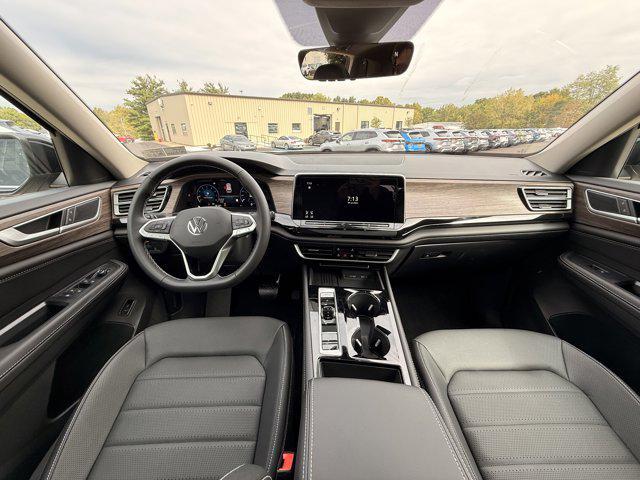 new 2026 Volkswagen Atlas car, priced at $50,486