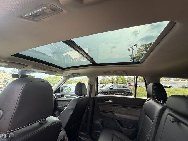 used 2022 Volkswagen Atlas car, priced at $29,995