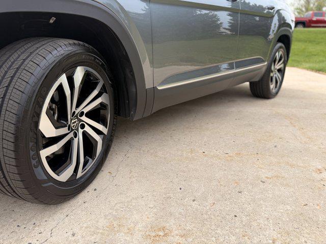 used 2022 Volkswagen Atlas car, priced at $29,995