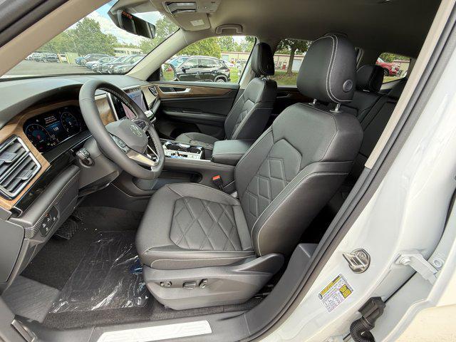 new 2026 Volkswagen Atlas car, priced at $49,107