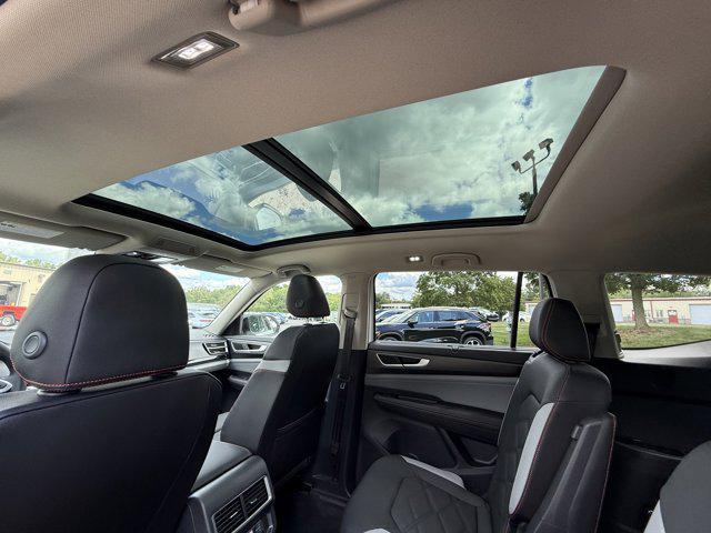 new 2026 Volkswagen Atlas car, priced at $48,573